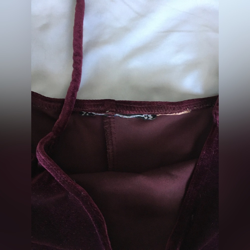 90’s EUC elegant burgundy velvet gown with high front slit. Stretchy. - Picture 8 of 14
